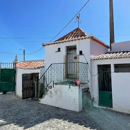 Paco Marmoris Field Sintra